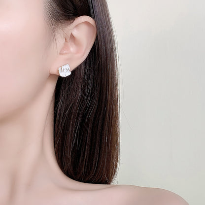 Mori Style Fresh Style Thin Coated White Flower Earrings 925 Sterling Silver Pin Elegant Light Luxury High-end Earrings for Women