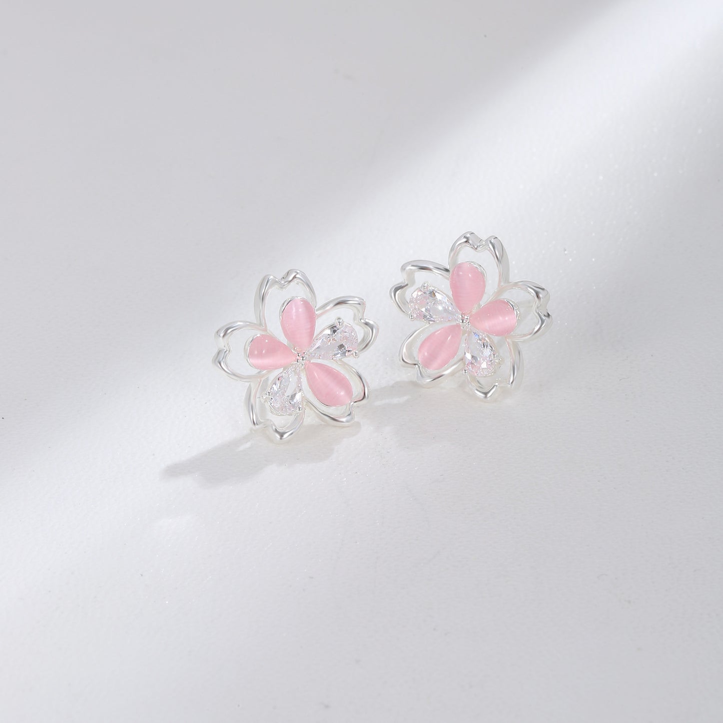 Cat's Eye Peach Blossom Stud Earrings 925 Sterling Silver Fashionable and Elegant Niche High-End Earrings for Women