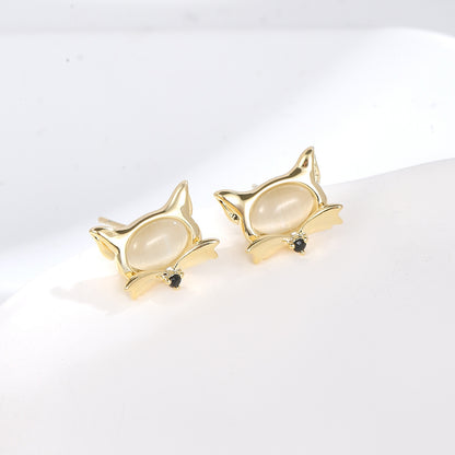 Cute Little Fox White Cat's Eye Stone Earrings 925 Silver Needle Fashion Elegant Earrings Niche High-end Women's Earrings