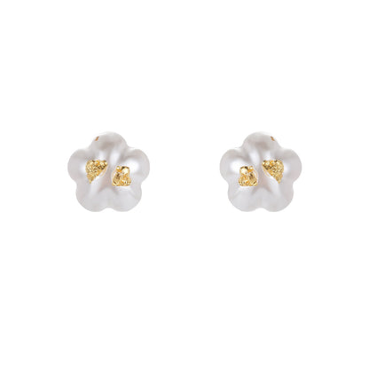 Simple and elegant white pearl gold foil embellished earrings 925 silver needle temperament earrings niche high-end earrings for women