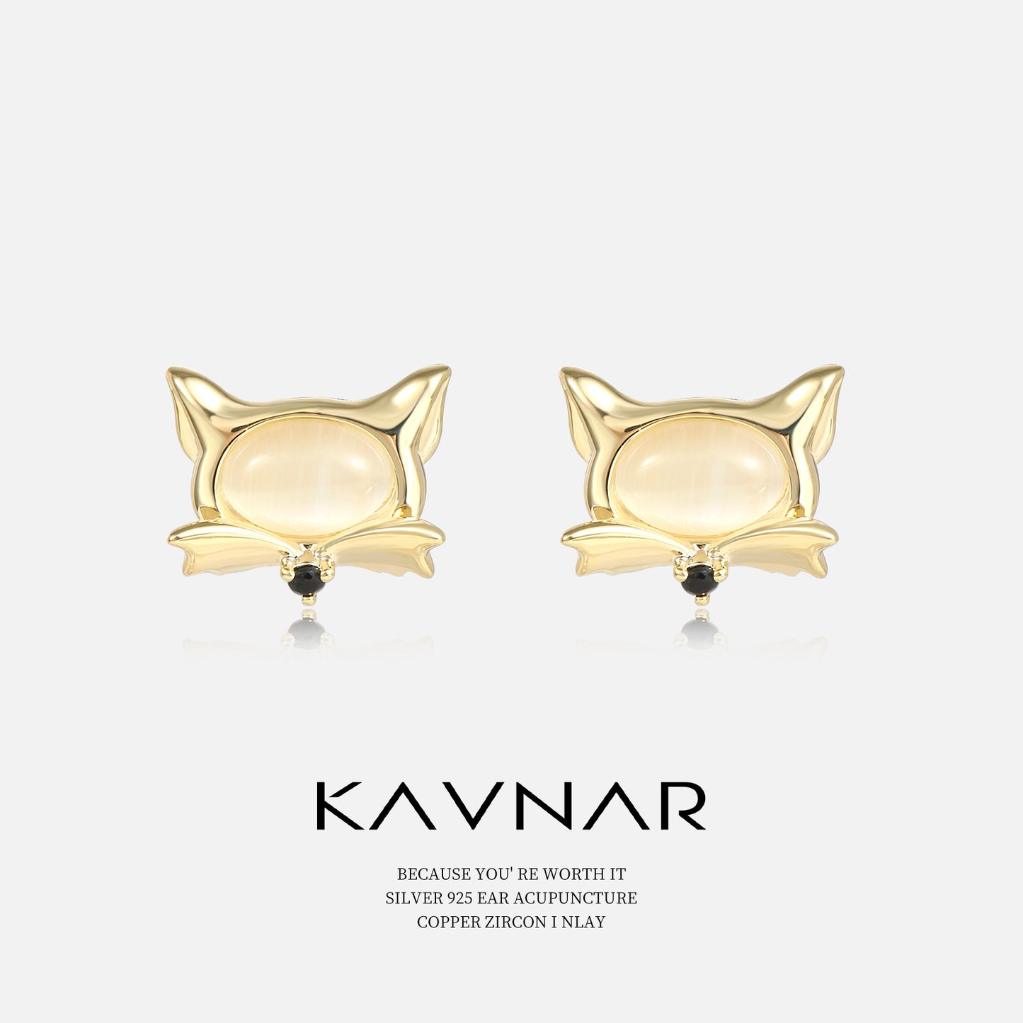 Cute Little Fox White Cat's Eye Stone Earrings 925 Silver Needle Fashion Elegant Earrings Niche High-end Women's Earrings