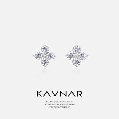 Minimalist Style Exquisite Four-Leaf Clover and Four-Pointed Star Zircon Earrings, Fashionable and Elegant Ear Accessories with 925 Silver Needles, High-End Feel
