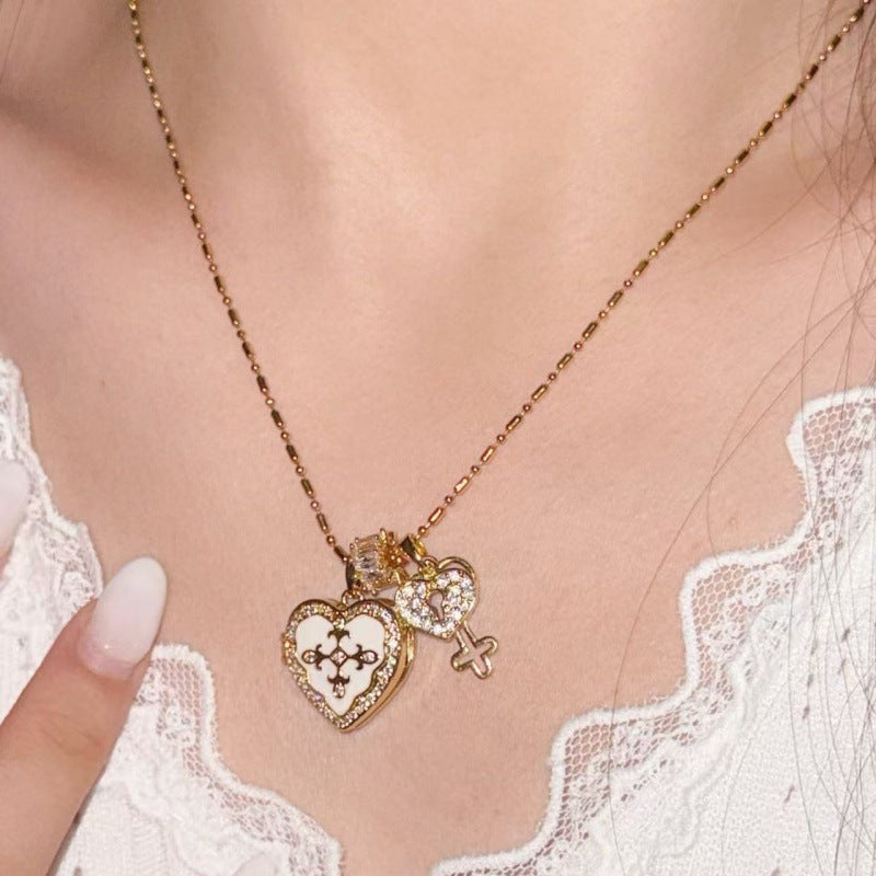 Cross-Border Photo Necklace Tiktok Style Forever ~ Heart-Shaped Colorful Key Photo Album Necklace Best Friend Gift